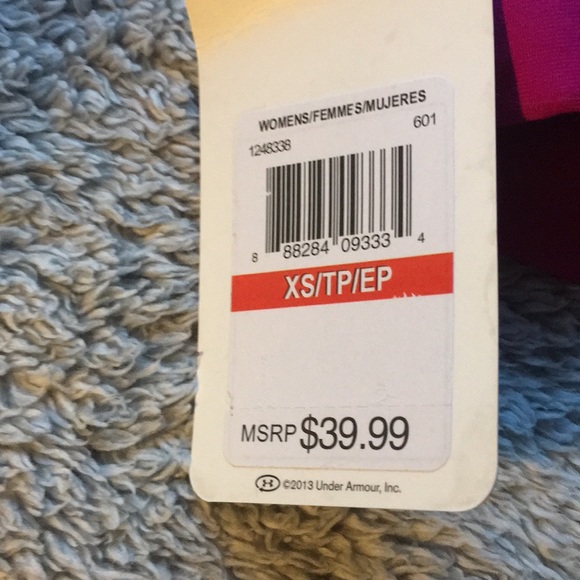 Under Armour Heat Gear Padded Sports Bras!! - Picture 4 of 4